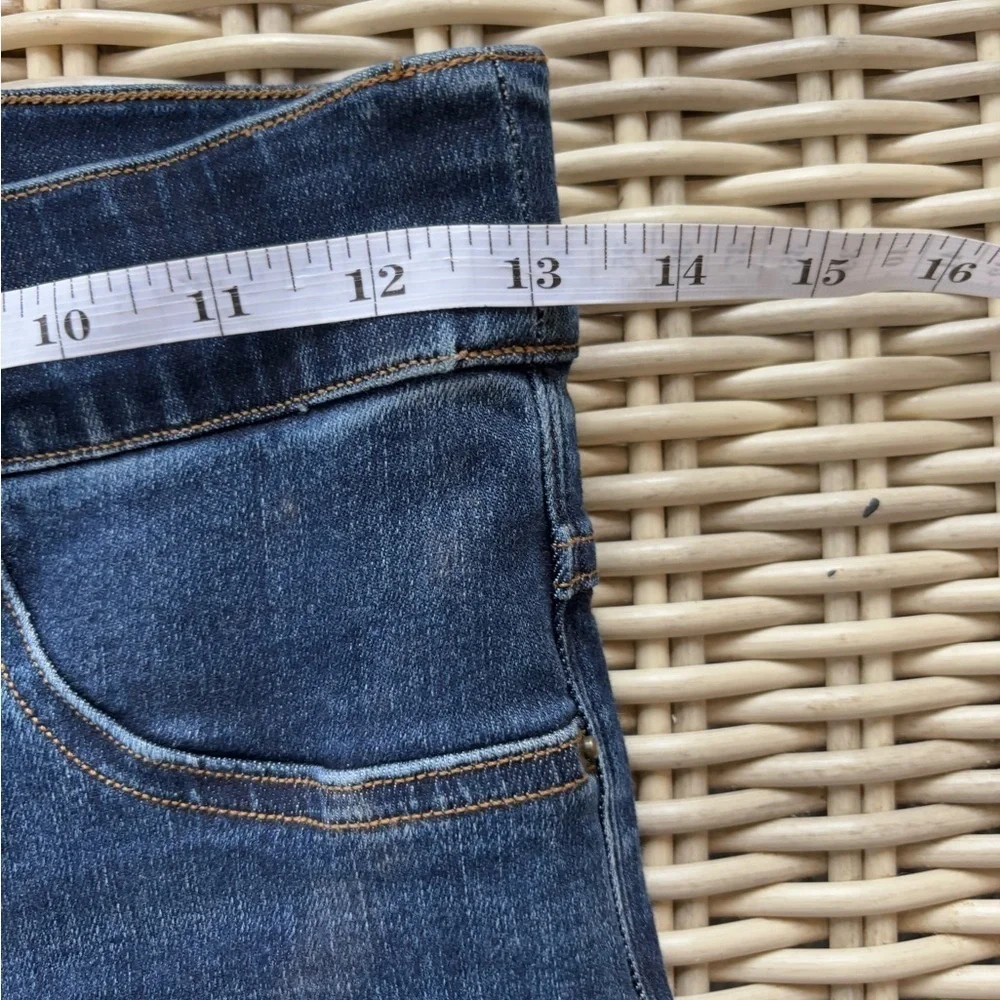 Spanx Spanxshape High Rise Everywear Flare Jeans‎ XS Classic layered comfort